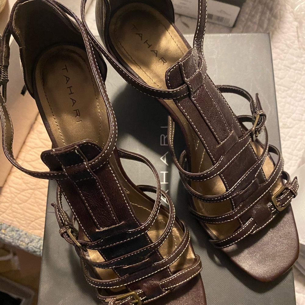 Tahari sandals